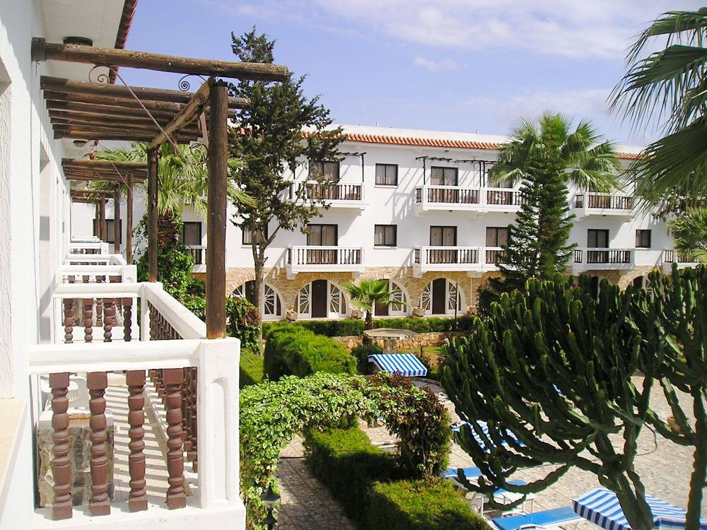 Lysithea Hotel Larnaca Exterior photo